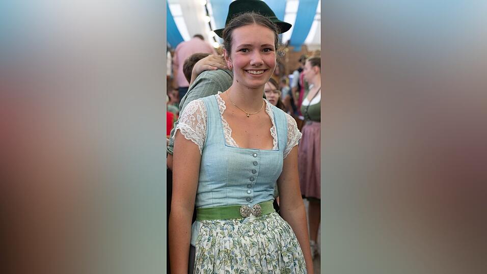 Die Partybilder vom Montag, 10. August, aus dem Festzelt Wenisch. Die Partybilder vom Montag, 10. August, aus dem Festzelt Wenisch.