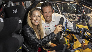 Sébastien Ogier und seine Frau Andrea Kaiser. Sébastien Ogier und seine Frau Andrea Kaiser.