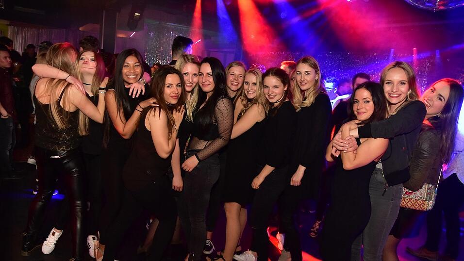 Schickes Parytvolk im Stars am Samstag in Landshut