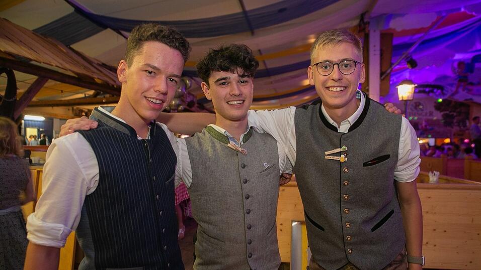 Die Partybilder von Donnerstag, 18. August 2022, aus dem Festzelt Reisinger.