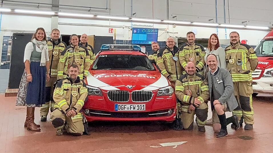 Mit bester Laune zu Besuch auf der Feuerwache.