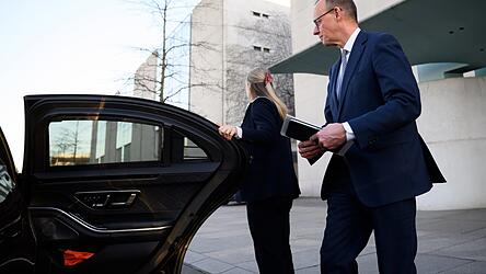 Bundeskanzler Friedrich Merz (CDU) lehnt jede Neuverschuldung strikt ab.