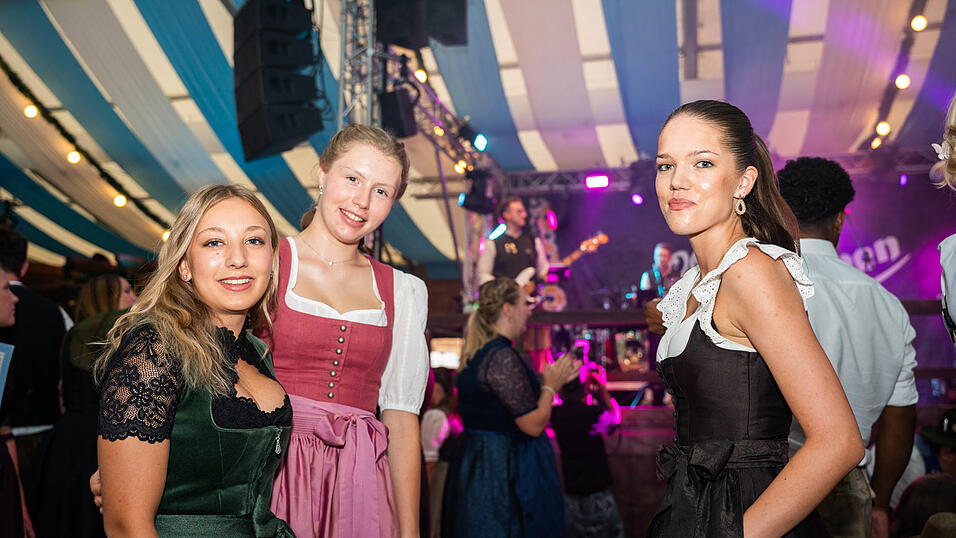 Die Partybilder vom Sonntag, 16. August, aus dem Festzelt Wenisch. Die Partybilder vom Sonntag, 16. August, aus dem Festzelt Wenisch.