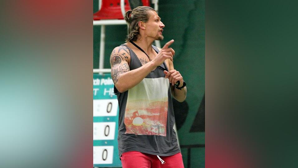 Wir haben Tigers-St&uuml;rmer Ren&eacute; R&ouml;thke beim 'Rock Your Body'-Bootcamp besucht. (Foto: Fabian Ro&szlig;mann)