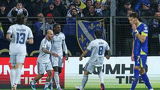 Kean bejubelt Italiens Führungstor. Kean bejubelt Italiens Führungstor.