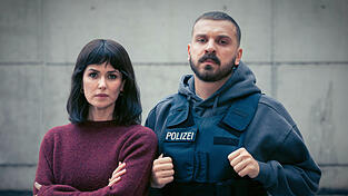 Das neue Frankfurter 'Tatort'-Duo: Maryam Azadi (Melika Foroutan) und Hamza Kulina (Edin Hasanovic)