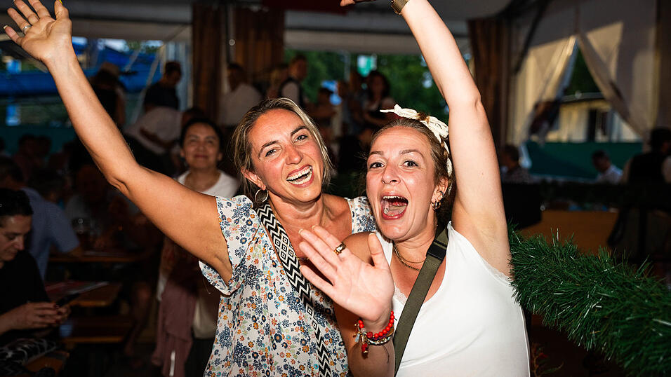 Die Partybilder vom Samstag, 15. August, aus dem Festzelt Greindl. Die Partybilder vom Samstag, 15. August, aus dem Festzelt Greindl.