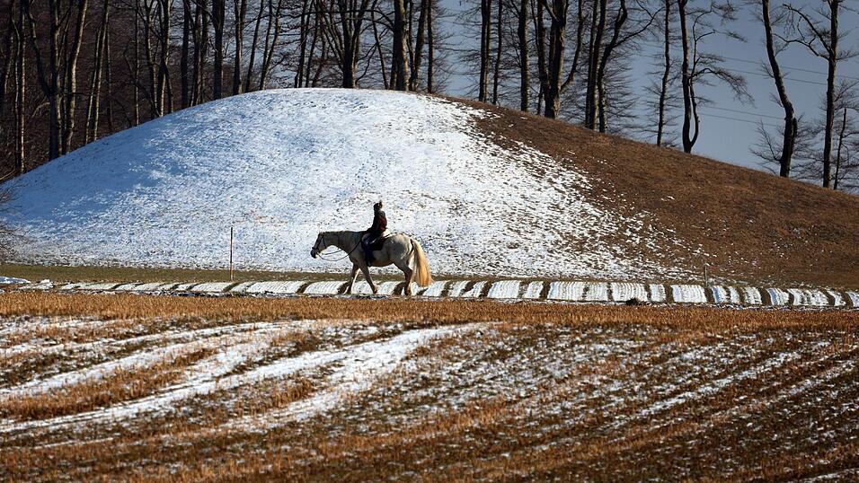 Wintersportfreunde mussten sich heuer vielerorts Alternativen suchen (Archivbild). Wintersportfreunde mussten sich heuer vielerorts Alternativen suchen (Archivbild).