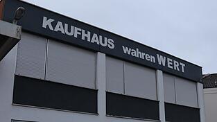 Das Gebrauchtkaufhaus in der Landshuter Stra&szlig;e 173A.