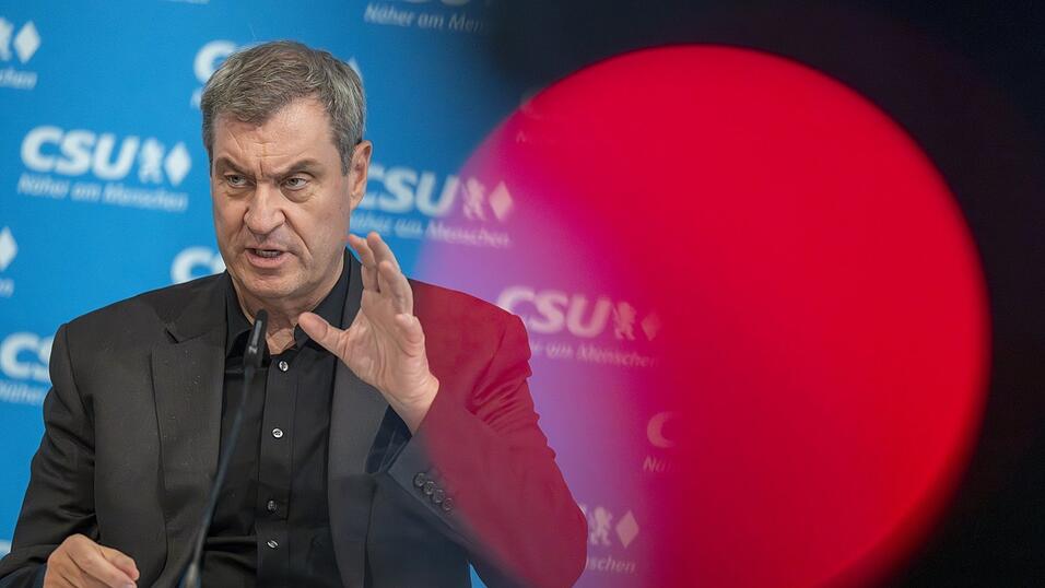 Bayerns Ministerpräsident Markus Söder sucht auch in angespannten Zeiten den Austausch mit Arbeitgebern und Gewerkschaften. Bayerns Ministerpräsident Markus Söder sucht auch in angespannten Zeiten den Austausch mit Arbeitgebern und Gewerkschaften.