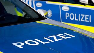Ein Ladendieb verletzt in der Nürnberger Innenstadt einen Detektiv und wird von Zeugen gestoppt. (Symbolbild) Ein Ladendieb verletzt in der Nürnberger Innenstadt einen Detektiv und wird von Zeugen gestoppt. (Symbolbild)