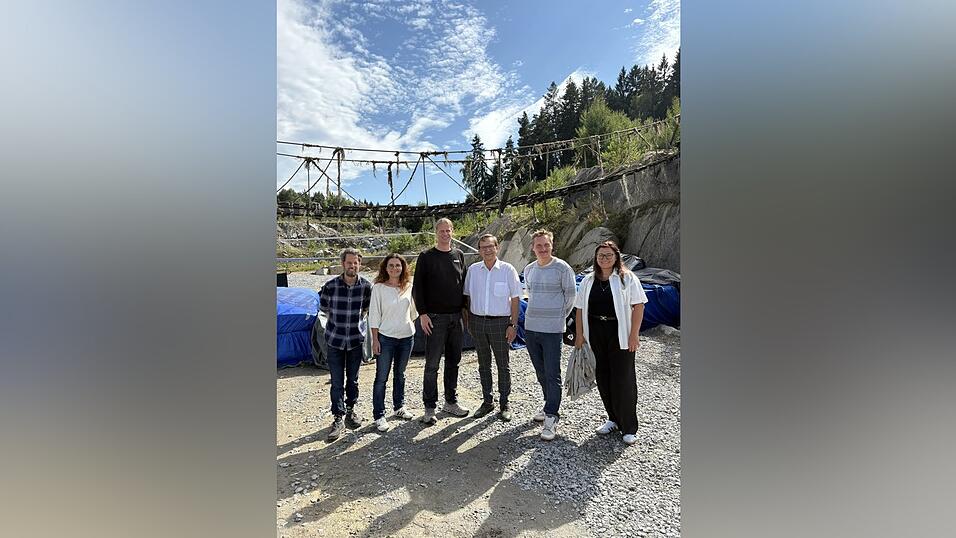 B&uuml;rgermeister Franz Wittmann beim Filmsetbesuch.