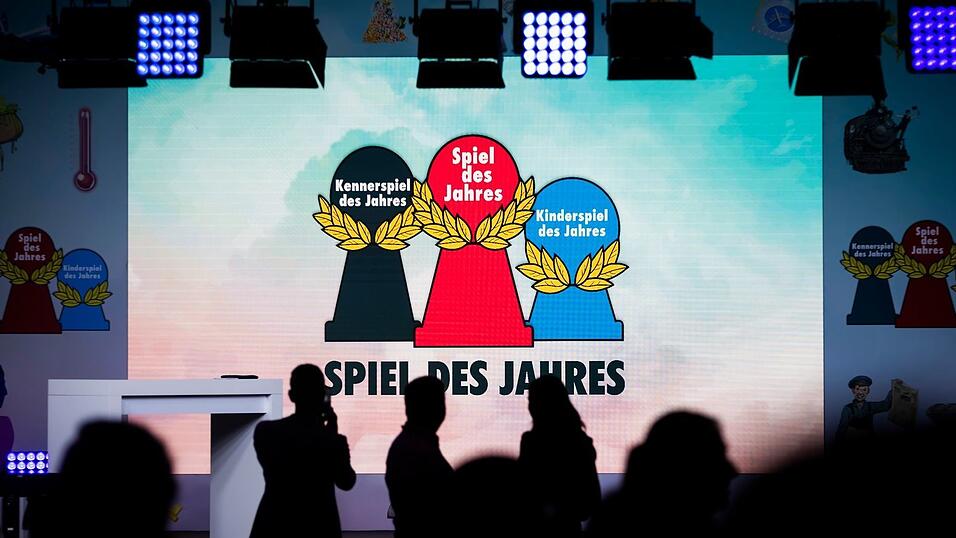 Die Gewinnertitel werden am 12. Juli bei der Preisverleihung in Berlin gekürt und dürfen dann das bekannte Logo mit dem Pöppel auf der Spielverpackung tragen. (Archivbild) Die Gewinnertitel werden am 12. Juli bei der Preisverleihung in Berlin gekürt und dürfen dann das bekannte Logo mit dem Pöppel auf der Spielverpackung tragen. (Archivbild)