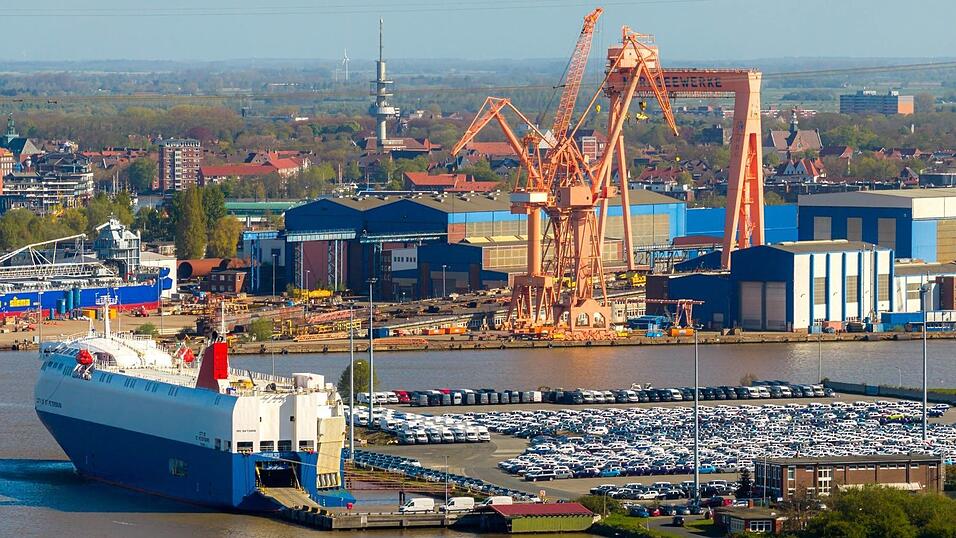 Rund 400.000 Arbeitspl&auml;tze h&auml;ngen direkt und indirekt an der maritimen Wirtschaft. (Archivbild)