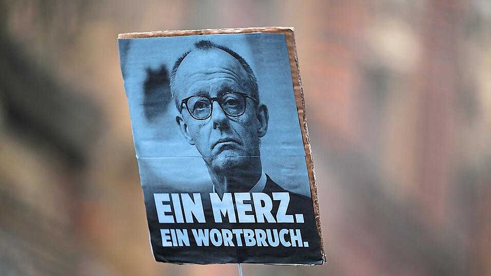 Ein Gro&szlig;teil der B&uuml;rger ist zunehmend unzufrieden mit der Arbeit der Bundesregierung unter Kanzler Friedrich Merz.