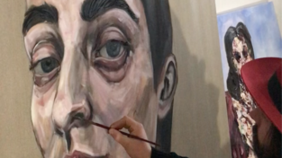 'Rau, roh und ausdrucksstark' - so beschreibt Simon Dorfner seine Portr&auml;ts.