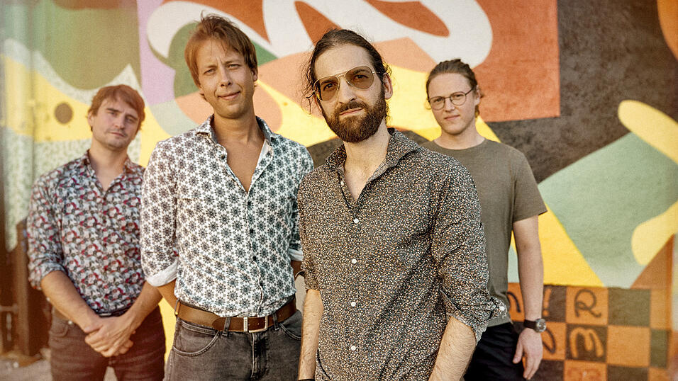 Joe Oldman (Zweiter von rechts) mit seiner Band.