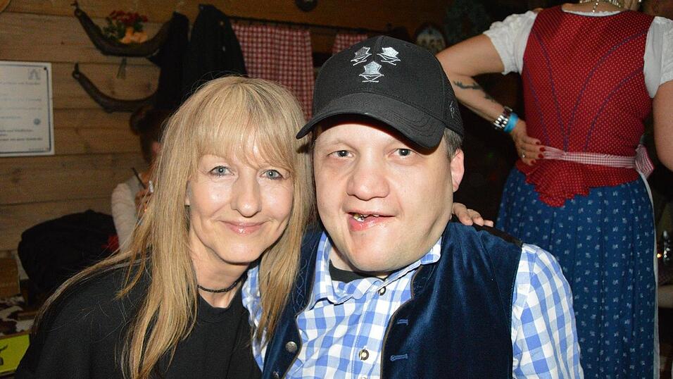 Auch am Samstag besuchten viele Landshuter die Dult.