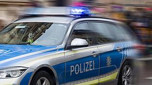 Symbolbild: Polizei, Feuerwehren und Wasserwacht waren in Unterlenghart im Einsatz.