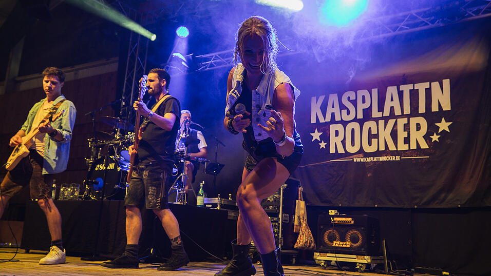 Die Partybilder vom Donnerstag, 15. August 2024, aus dem Festzelt Weckmann. Die Partybilder vom Donnerstag, 15. August 2024, aus dem Festzelt Weckmann.
