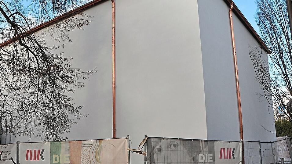 Bund, Freistaat und Stadt investieren 8,45 Millionen Euro in den Grafikbau des Kunstforums Ostdeutsche Galerie. Die Bauarbeiten dauern noch bis 2026.