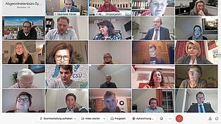 Beim zweiten 'Landtalk' ging es um Verkehr und Wohnraum in der Region Regensburg. Beim zweiten 'Landtalk' ging es um Verkehr und Wohnraum in der Region Regensburg.