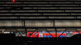Die Z&uuml;ge am Stuttgarter Hauptbahnhof stehen still. (Archivbild)