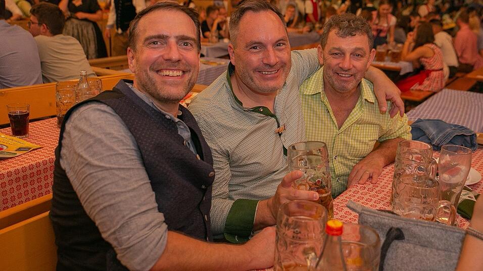 Die Partybilder vom Sonntag, 14. August 2022, aus dem Festzelt Greindl.