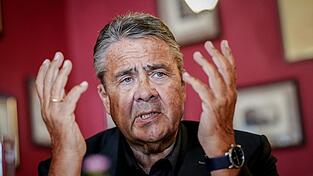 &laquo;Das eigentliche Problem der SPD ist nicht die Brandmauer, sondern es gibt ein gro&szlig;es Missverst&auml;ndnis dar&uuml;ber, was ein Sozialstaat ist&raquo;, sagt Sigmar Gabriel.