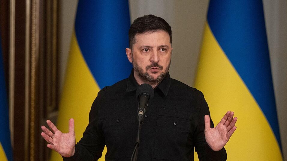 Der ukrainische Präsident Selenskyj fühlt sich von den USA im Stich gelassen. (Archivbild) Der ukrainische Präsident Selenskyj fühlt sich von den USA im Stich gelassen. (Archivbild)