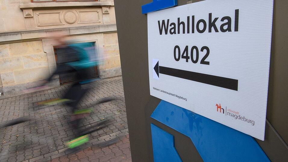 Die Wahllokale sind heute von 8.00 bis 18.00 Uhr geöffnet. Die Wahllokale sind heute von 8.00 bis 18.00 Uhr geöffnet.