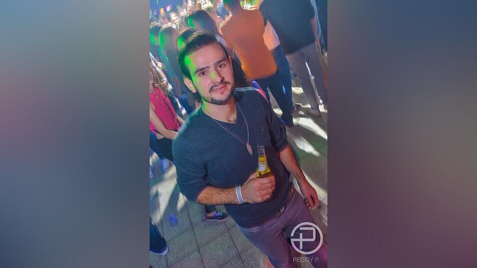 Gleich bei der Eröffnung platzte die neue Diskothek Peggy P. aus allen Nähten. Gleich bei der Eröffnung platzte die neue Diskothek Peggy P. aus allen Nähten.