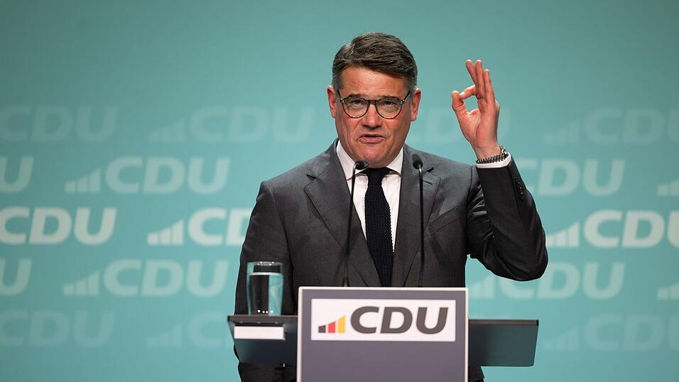 Hessens Ministerpräsident Boris Rhein (CDU) fordert einen «kompletten Kurswechselin der Migrationspolitik».
