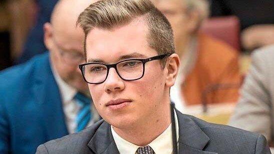 Der AfD-Politiker Daniel Halemba wurde für einen hohen Posten nominiert. Die restlichen Parteien erschüttert das.