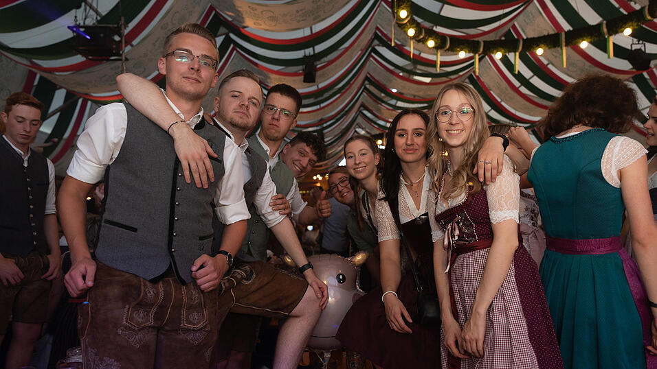 Die Partybilder vom Freitag, 11. August 2023, aus dem Festzelt Weckmann.