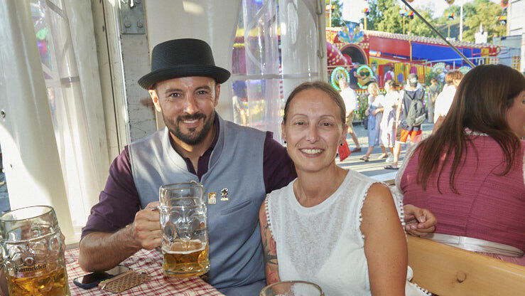 Die Partybilder vom Dienstag, 11. August, aus dem Festzelt Lechner. Die Partybilder vom Dienstag, 11. August, aus dem Festzelt Lechner.