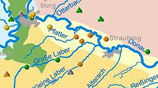 Rechts: Viele Gewässer haben durch die hohen Temperaturen im Sommer nach wie vor wenig Wasser. An der Donau - hier bei Mariaposching Mitte August - ist der Pegel inzwischen wieder gestiegen. - Links: Auf der Karte des Niedrigwasserinformationsdienstes sind viele verschiedene Punkte zu sehen: Die orangefarbenen zeigen dabei an, wo der Wasserstand sehr niedrig ist. Grün bedeutet, dass es dort kein Niedrigwasser gibt, bei Gelb ist der Pegel niedrig. Die grauen Dreiecke bedeuten, dass keine Klassifizierung vorliegt. Rechts: Viele Gewässer haben durch die hohen Temperaturen im Sommer nach wie vor wenig Wasser. An der Donau - hier bei Mariaposching Mitte August - ist der Pegel inzwischen wieder gestiegen. - Links: Auf der Karte des Niedrigwasserinformationsdienstes sind viele verschiedene Punkte zu sehen: Die orangefarbenen zeigen dabei an, wo der Wasserstand sehr niedrig ist. Grün bedeutet, dass es dort kein Niedrigwasser gibt, bei Gelb ist der Pegel niedrig. Die grauen Dreiecke bedeuten, dass keine Klassifizierung vorliegt.