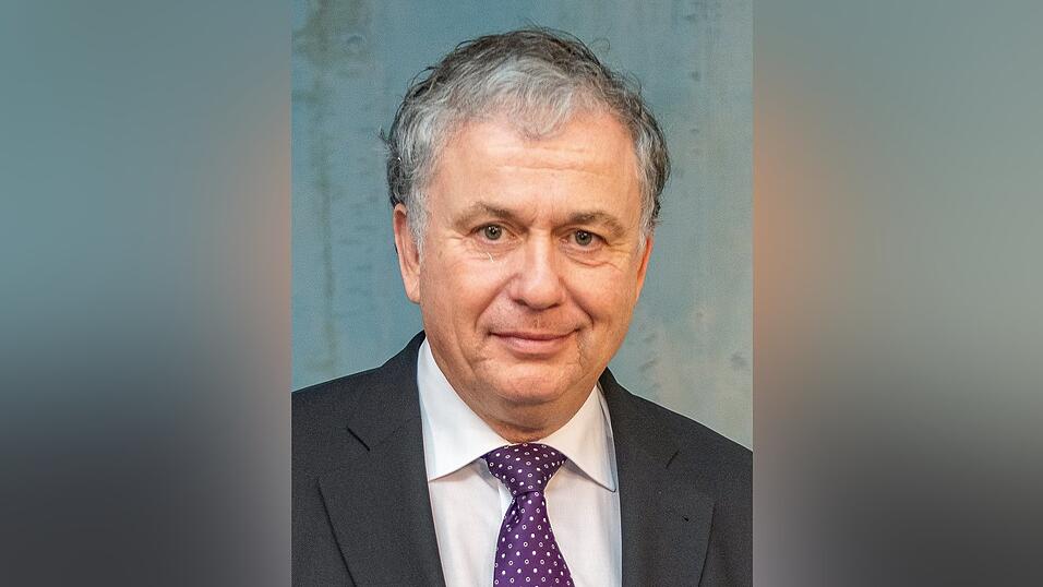 Prof. Dr. Martin Storck ist Gef&auml;&szlig;chirurg und Experte f&uuml;r E-Zigaretten.
