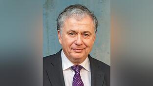 Prof. Dr. Martin Storck ist Gef&auml;&szlig;chirurg und Experte f&uuml;r E-Zigaretten.