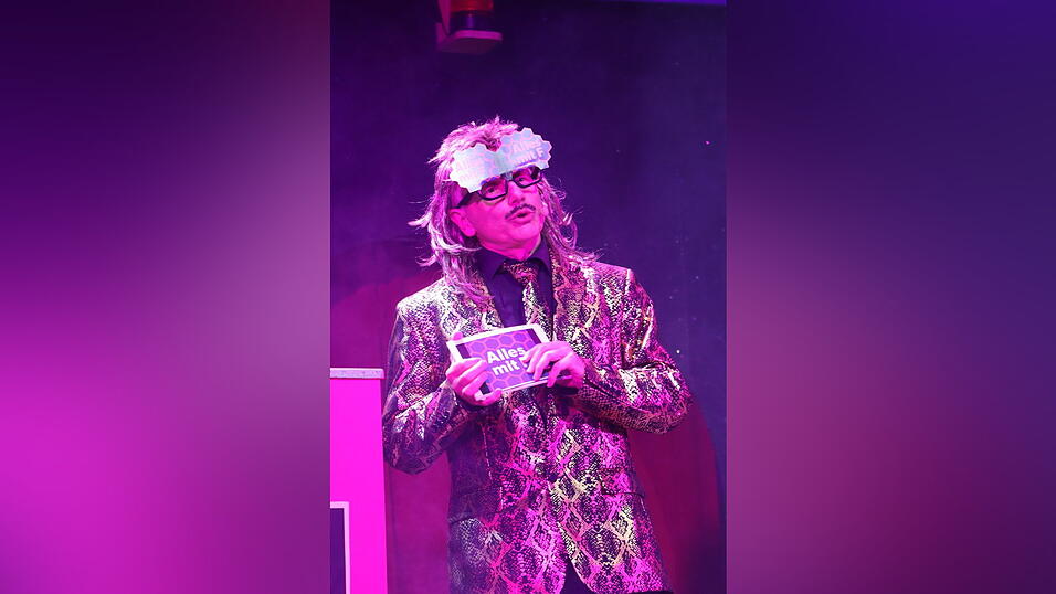 Eine Quizshow gab es auf der Stadthallenbühne zu sehen. Eine Quizshow gab es auf der Stadthallenbühne zu sehen.