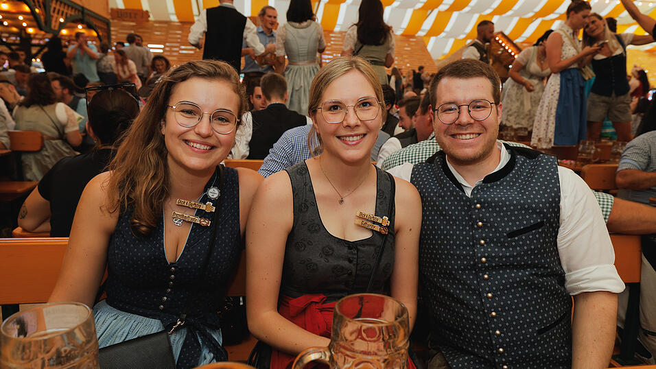 Die Partybilder vom Samstag, 10. August 2024, aus dem Festzelt Nothaft. Die Partybilder vom Samstag, 10. August 2024, aus dem Festzelt Nothaft.