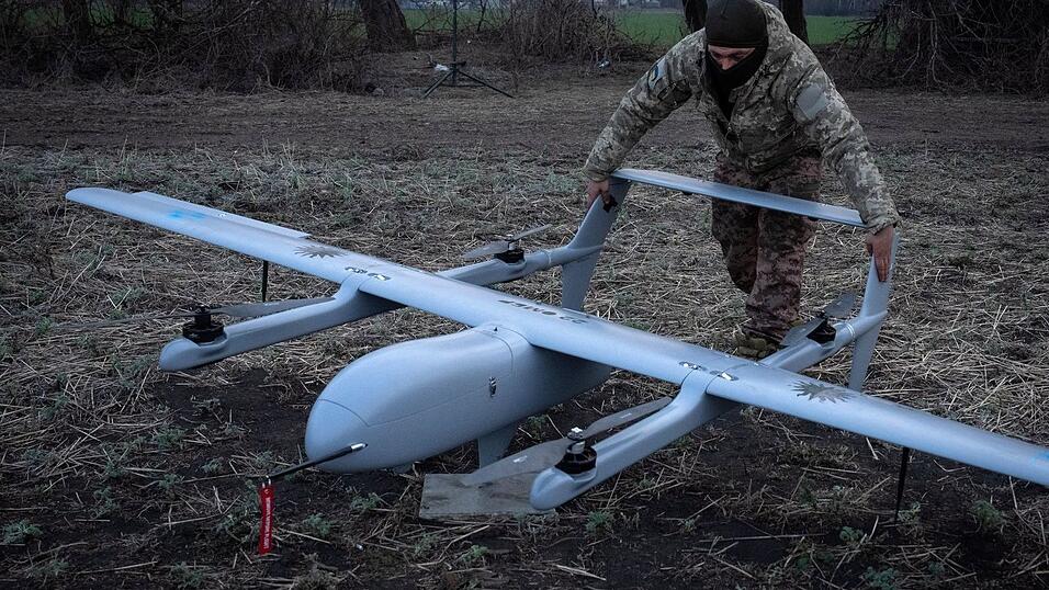Die Ukraine setzt Kampfdrohen gegen Ziele in Russland ein. (Archivbild)