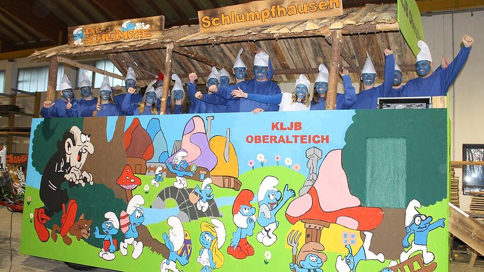 Bereits in Partylaune: Die Landjugend Oberalteich groovt sich für den Faschingszug in Bogen ein. Bereits in Partylaune: Die Landjugend Oberalteich groovt sich für den Faschingszug in Bogen ein.