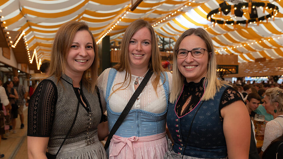 Die Partybilder vom Samstag, 12. August 2023, aus dem Festzelt Nothaft. Die Partybilder vom Samstag, 12. August 2023, aus dem Festzelt Nothaft.