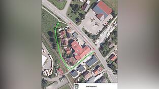 An der Hengersberger Stra&szlig;e werden Radler k&uuml;nftig &uuml;ber den Rittsteig geletiet.