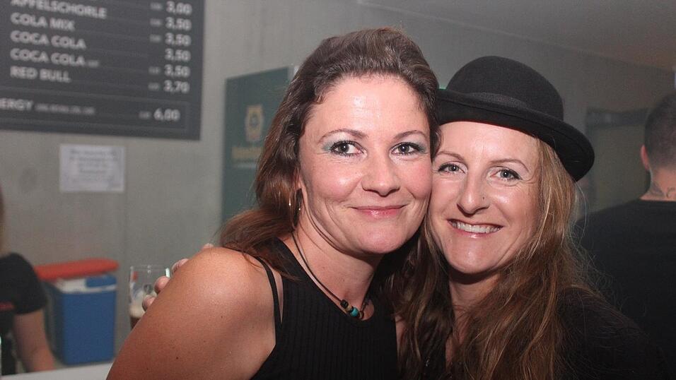 Auf der Eskara &Uuml;30-Party in Essenbach war wieder viel los.