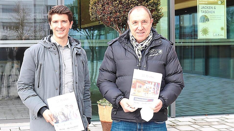 Können den Besuchern schweren Herzens erneut nur eine digitale Messe anbieten: Projektleiter Jim-Patrick Müller und Organisator Fritz Zenk (von links). Können den Besuchern schweren Herzens erneut nur eine digitale Messe anbieten: Projektleiter Jim-Patrick Müller und Organisator Fritz Zenk (von links).