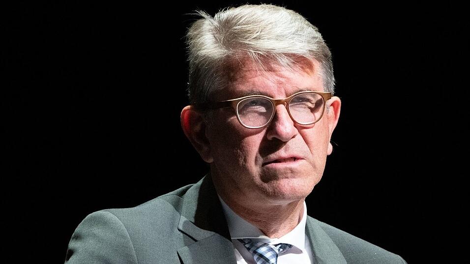 Kulturstaatsminister Wolfram Weimer äußert sich bestürzt über Antisemitismus in der Kulturszene. (Archivbild)