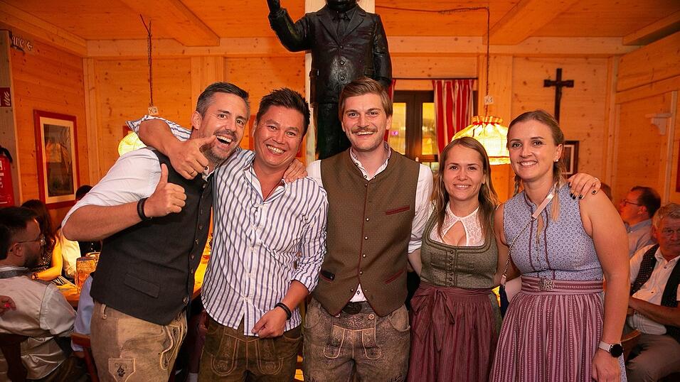 Die Partybilder vom Freitag, 12. August 2022, aus dem Festzelt Reisinger.