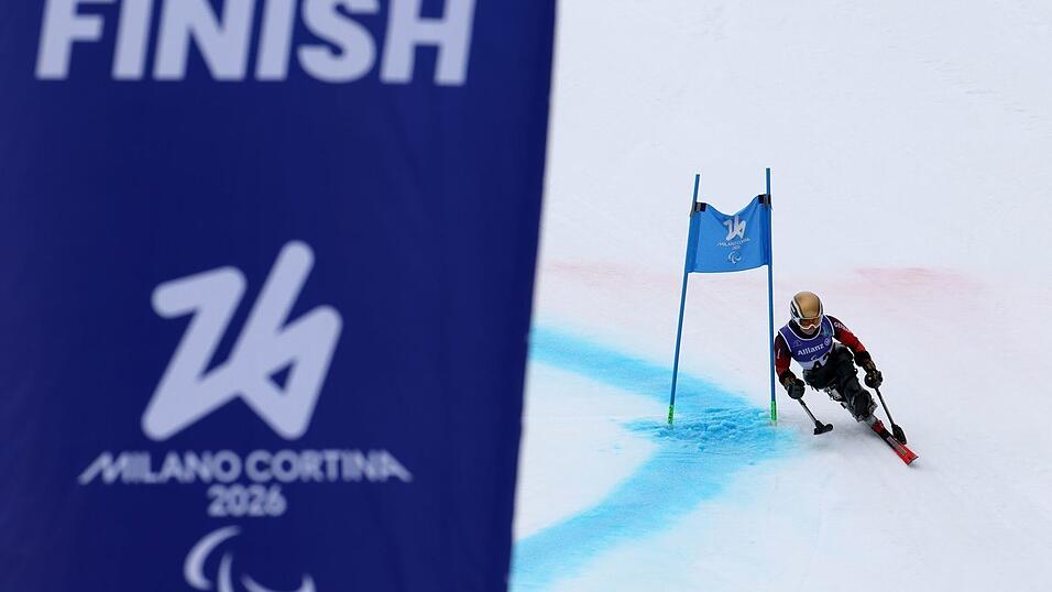 Schwungvoll ins Ziel: Anna-Lena Forster.